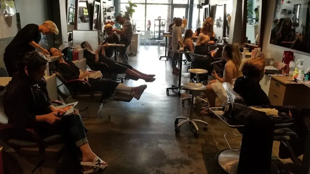 HK SALON INC — Hair salon in Miami Beach